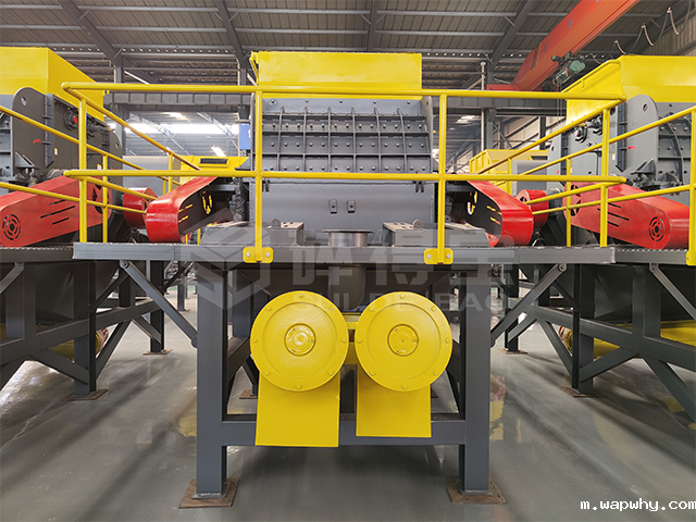 购买木材粉碎机有几点要注意才不会上当