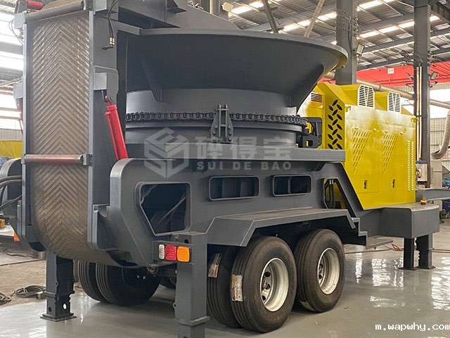 移动式树根破碎设备专为木材回收行业设计